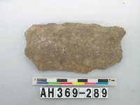 藏品(打製石刀)的圖片